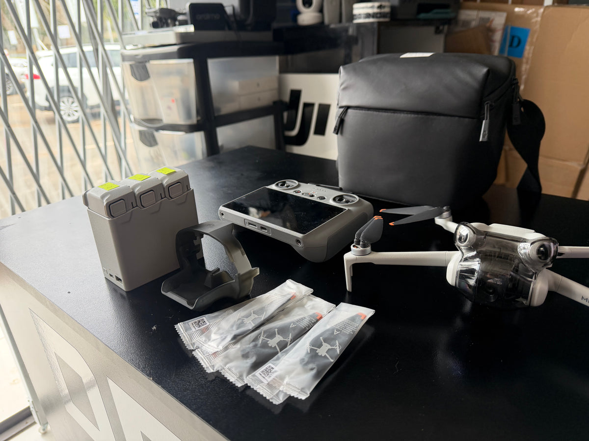 DJI Mini 4 Pro Fly More Plus Combo / Pre Owned