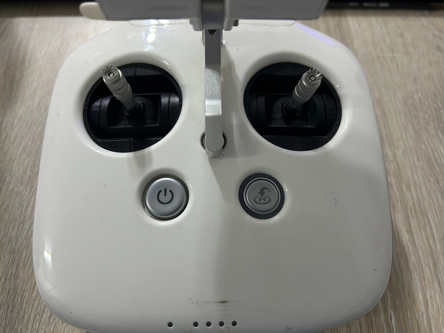DJI Phantom 3 Advanced, Phantom 3 Pro & Phantom 4 Standard/ Remote | Pre Owned