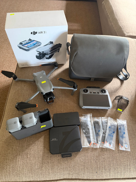 DJI Air 3S Fly More Combo / Pre Owned