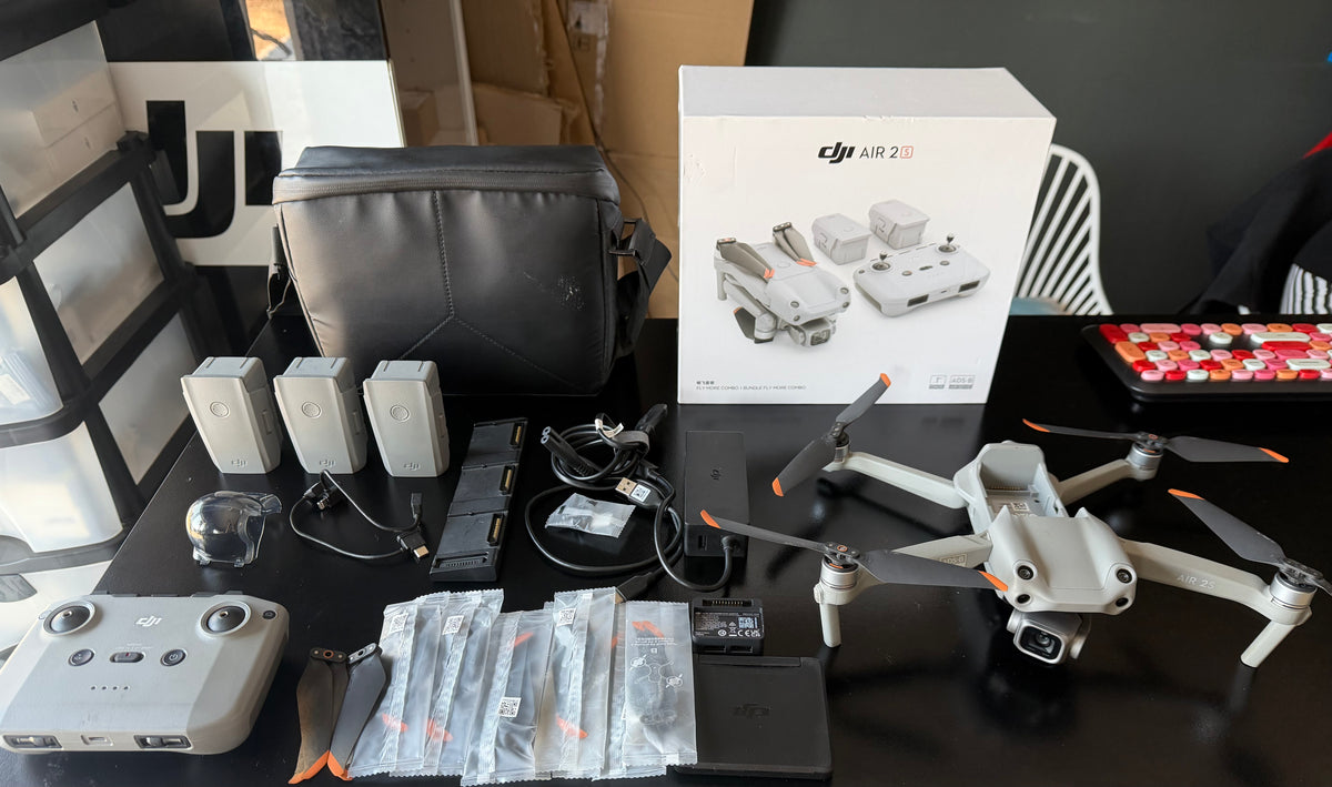 DJI Air 2S Fly More Combo / Pre Owned