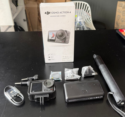 DJI Action 4 Adventure Combo / Pre Owned