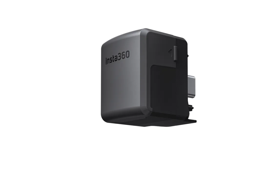 Insta360 Ace Pro & Ace Quick Reader